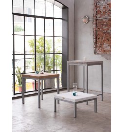 Mesa RUSS Rattan 68x68 cm para terrazas o restaurantes